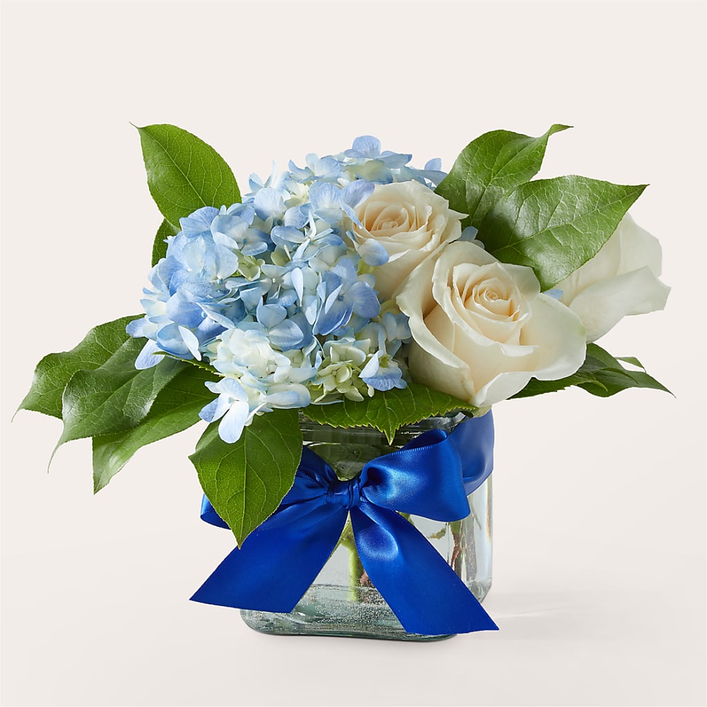 Sky Blue Delight Bouquet – Rose Girls, Whittier CA