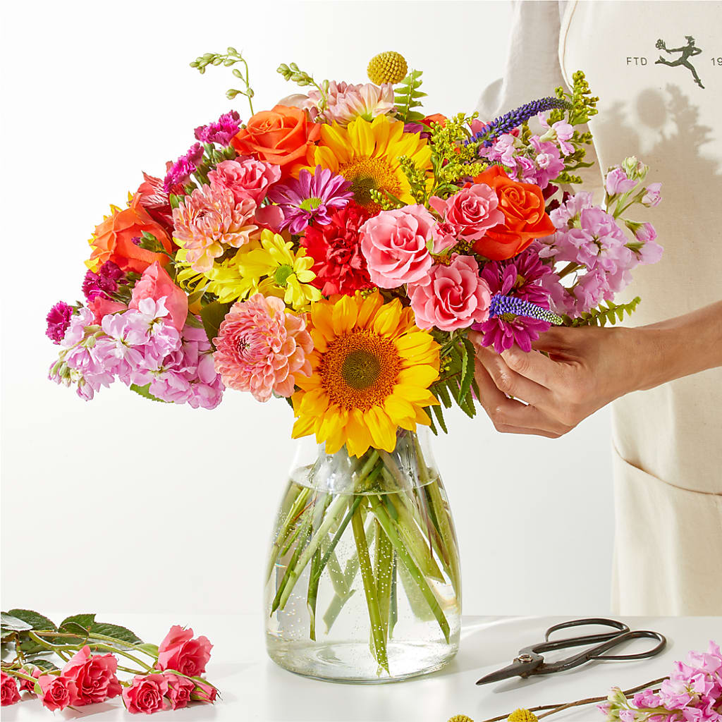 Cue the Confetti - A Florist Original – Rose Girls, Whittier CA