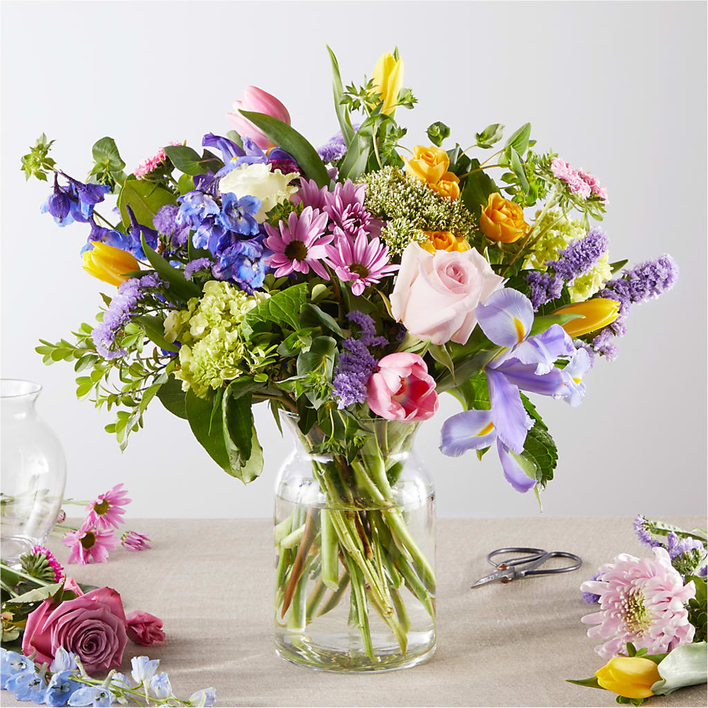 Pastel Tradition - A Florist Original – Rose Girls, Whittier CA