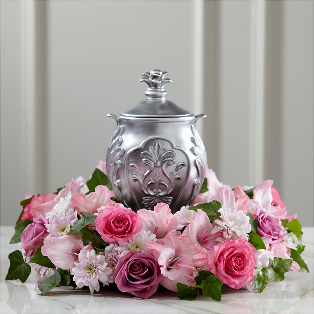 Glorious Tribute Arrangement – Rose Girls, Whittier CA