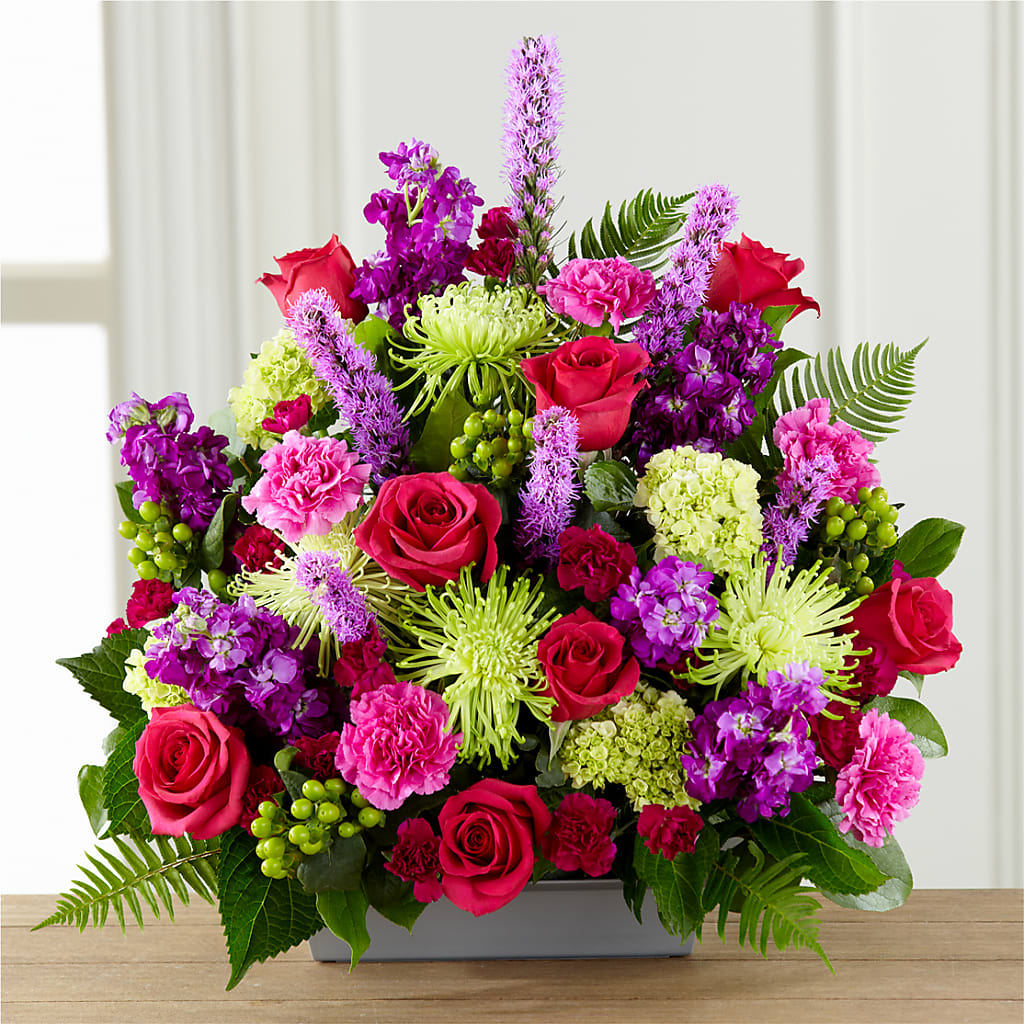 Warm Embrace Arrangement – Rose Girls, Whittier CA