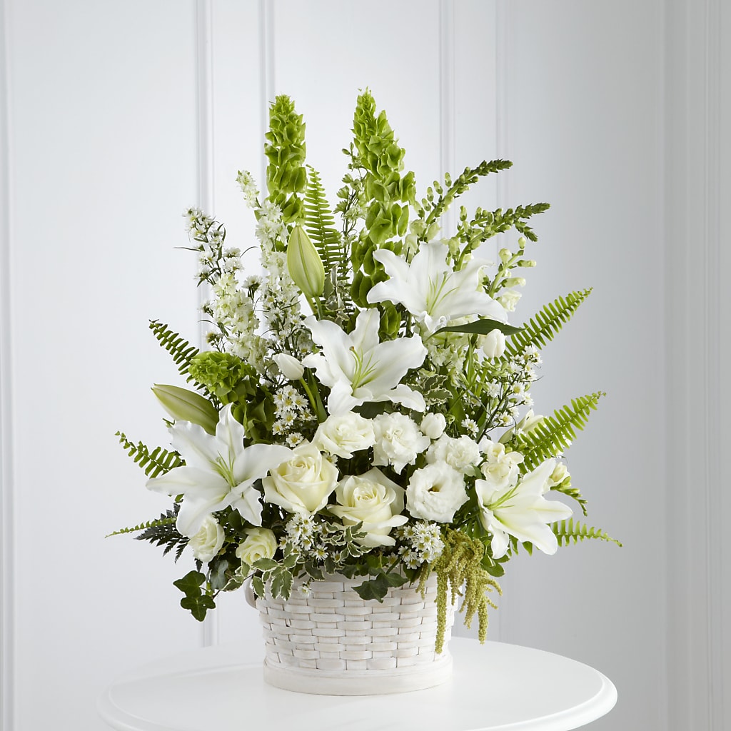 In Our Thoughts Arrangement – Rose Girls, Whittier CA