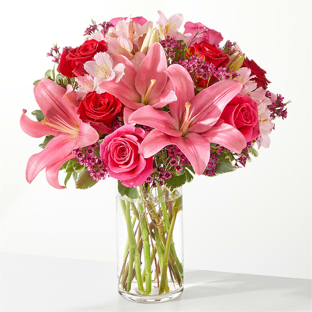 Lucky in Love Bouquet – Rose Girls, Whittier CA