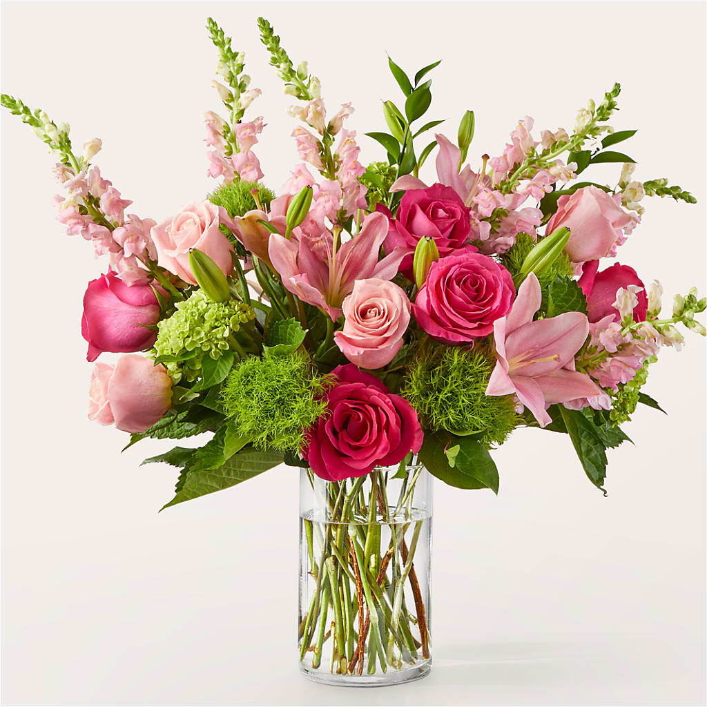 Fit for a Queen Luxury Bouquet – Rose Girls, Whittier CA