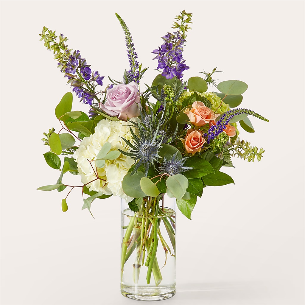 Appealing Aura Bouquet – Rose Girls, Whittier CA