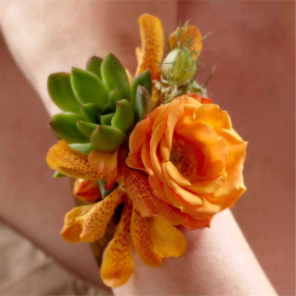 Irresistible Love Wrist Corsage – Rose Girls, Whittier CA