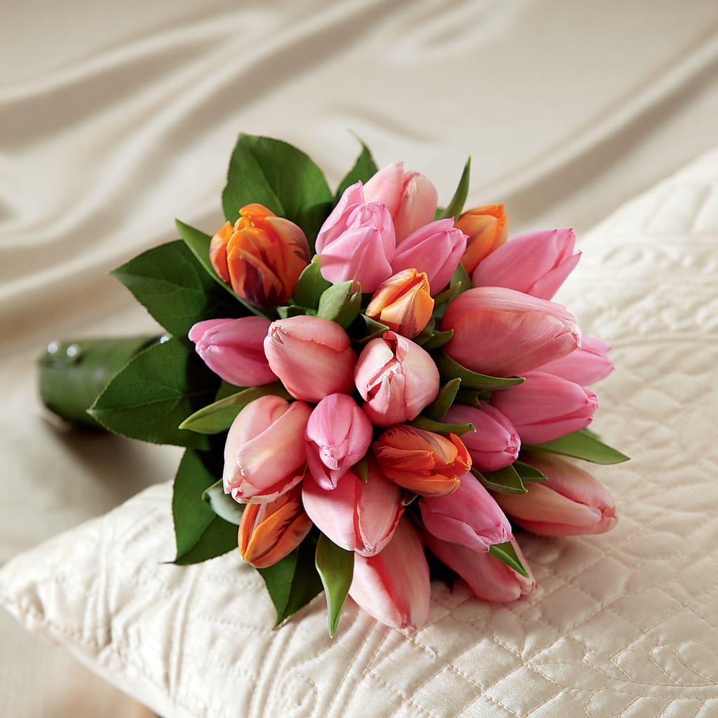 Embraceable Bouquet – Rose Girls, Whittier CA