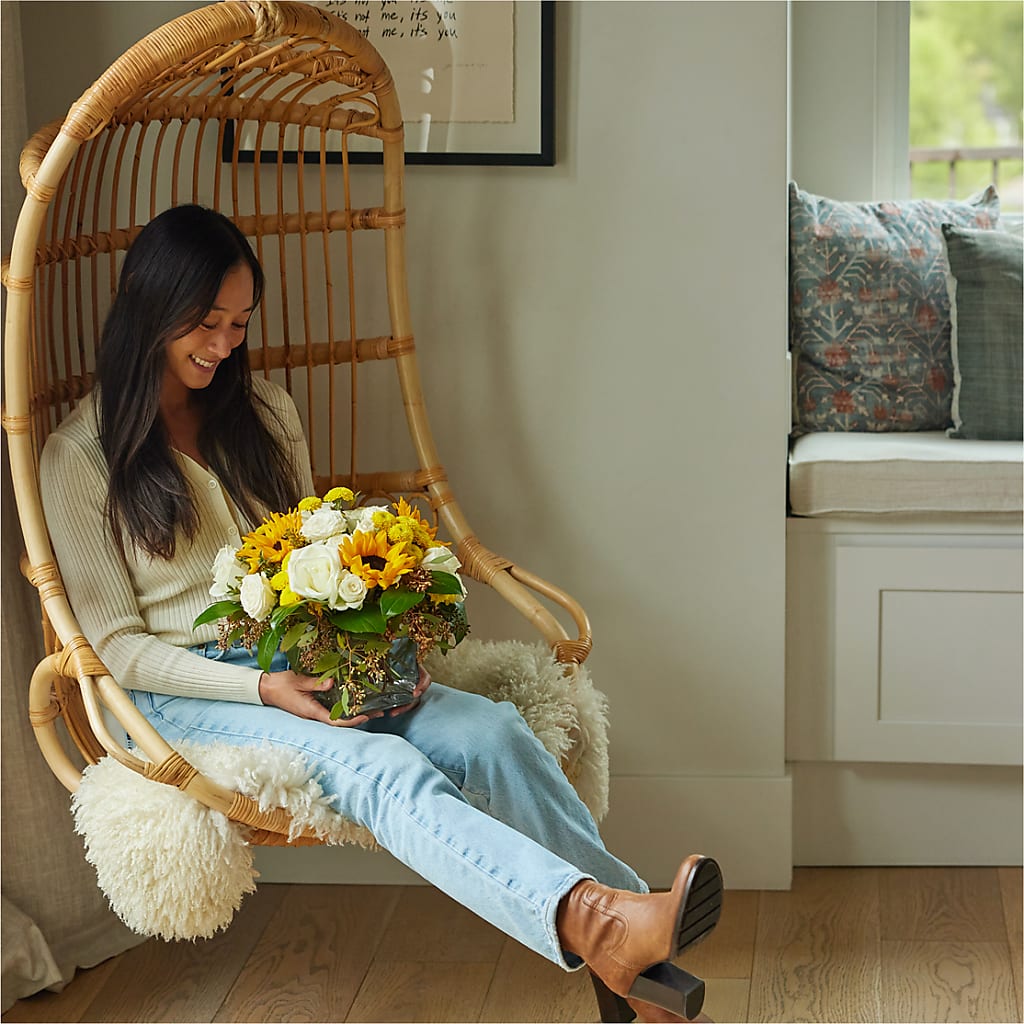 Luminous Morning Bouquet –  Rose Girls, Whittier CA