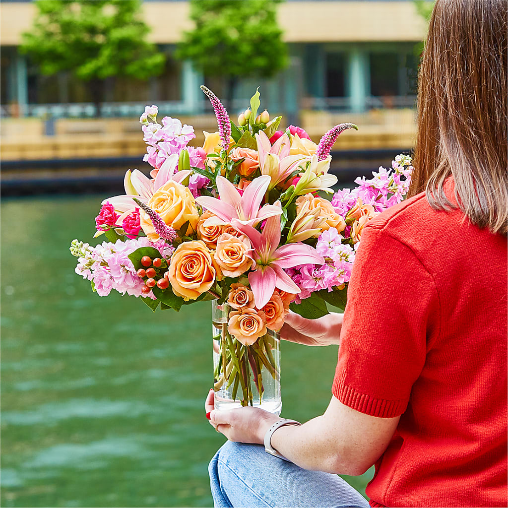 Bisous Bouquet –  Rose Girls, Whittier CA