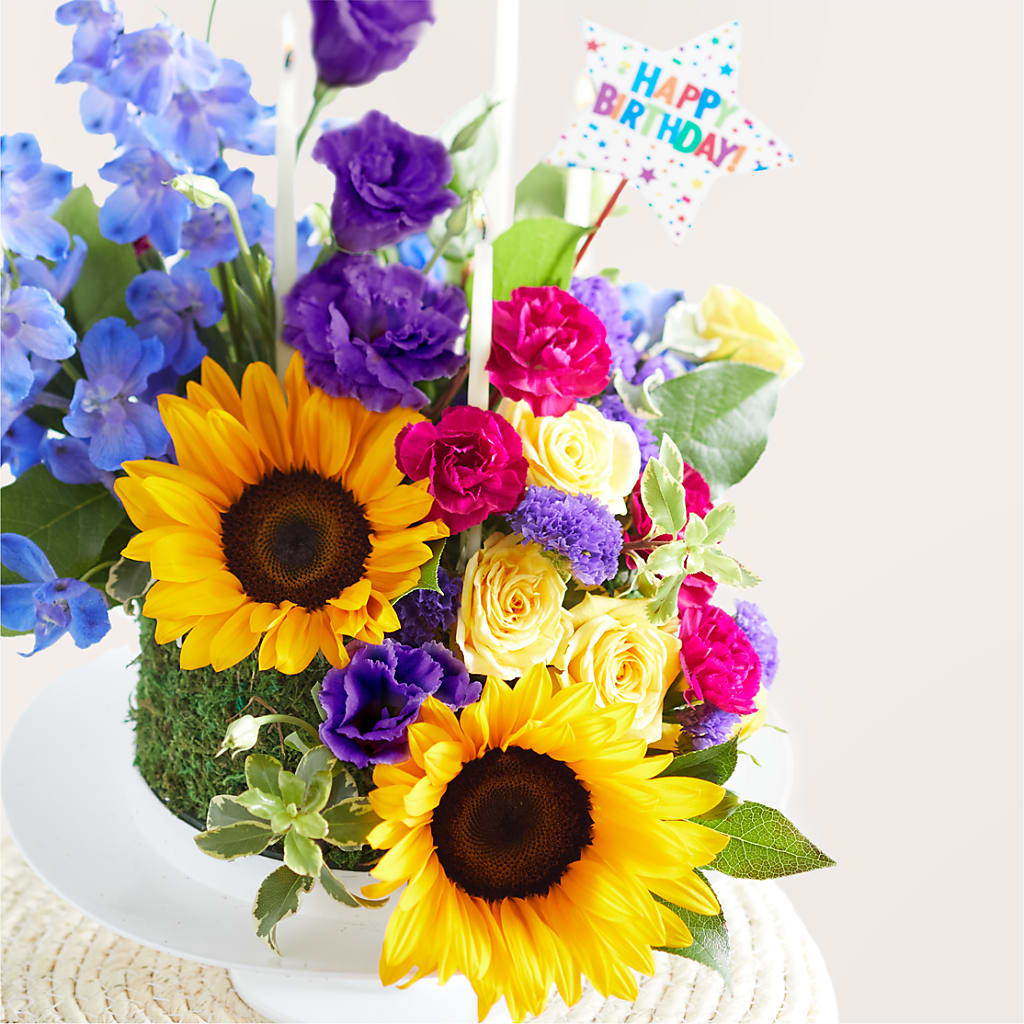 Star of the Day Floral Cake –  Rose Girls, Whittier CA