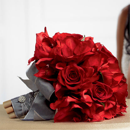 Heart's Happiness Bouquet –  Rose Girls, Whittier CA